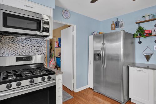 2844 12 Ave, Broadview IL 60155-4839 exterior