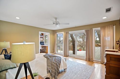 902 Bluebonnet Ln, Austin TX 78704-4025 exterior