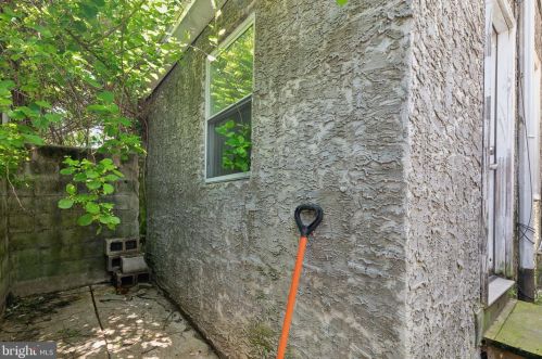 2219 16 St, Philadelphia PA 19132-4418 exterior