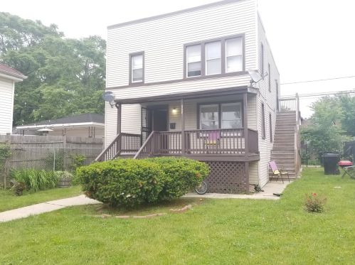 8943 Ada St, Chicago, IL 60620-3402