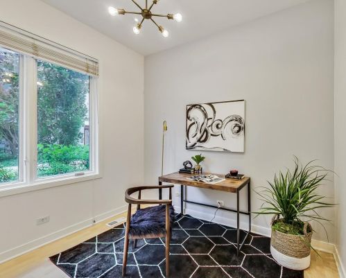 1237 Cottage Pl, Chicago IL  60607-2855 exterior