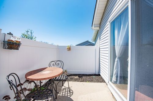 1 See View Pl, Huntington Station NY 11746-1459 exterior