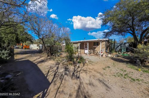 2630 Estrella Ave, Tucson AZ  85705-4558 exterior