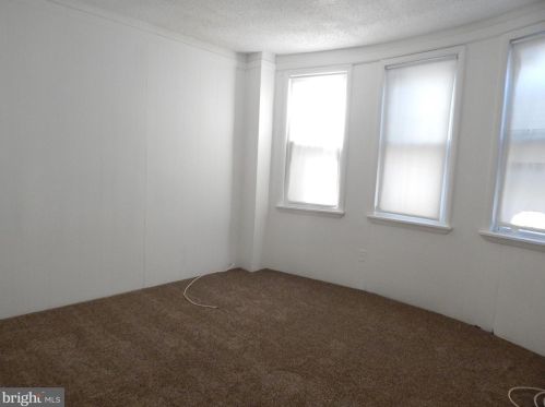 54 7 St, Darby PA 19023-2432 exterior