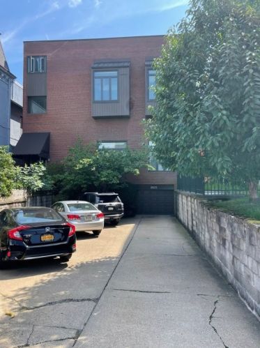 325 Highland Ave, Pittsburgh, PA 15206-4247