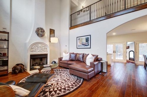 2307 Alta Vis Ave, Austin TX 78704-5229 exterior