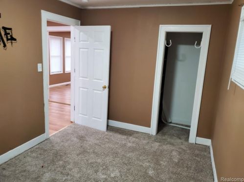 18033 Hanna St, Melvindale MI  48122-1422 exterior