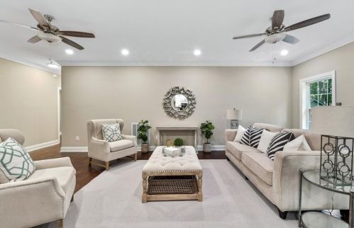 1261 Merry Ln, Atlanta GA 30329-3903 exterior