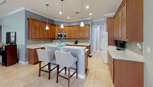 9048 Short Chip Cir, Fort Pierce, FL 34986-2800