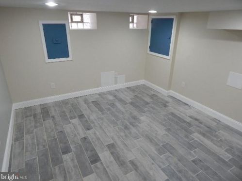 934 2nd St, Philadelphia PA 19122-0033 exterior