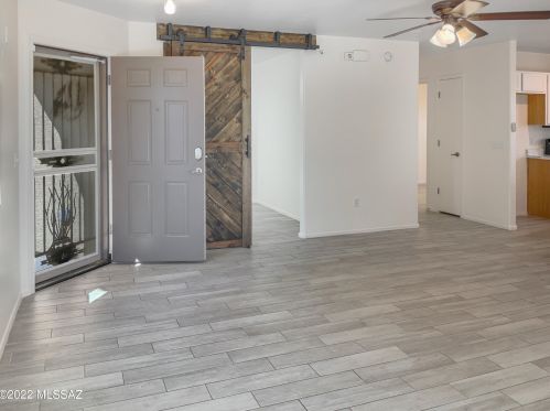 2448 Camino Malcote, Tucson AZ  85706-5134 exterior