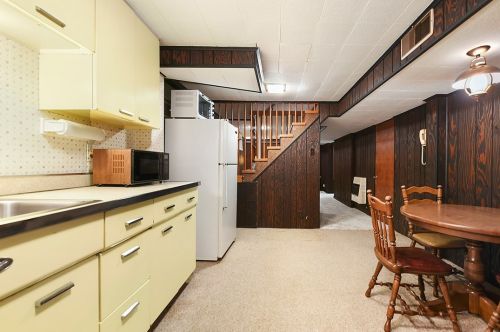 5909 Interboro Ave, Pittsburgh PA 15207-2266 exterior