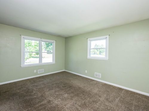 10529 Garfield Ave, Milwaukee WI 53208-1434 exterior