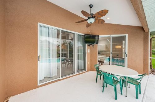 10320 Millport Dr, Tampa FL  33626-1706 exterior