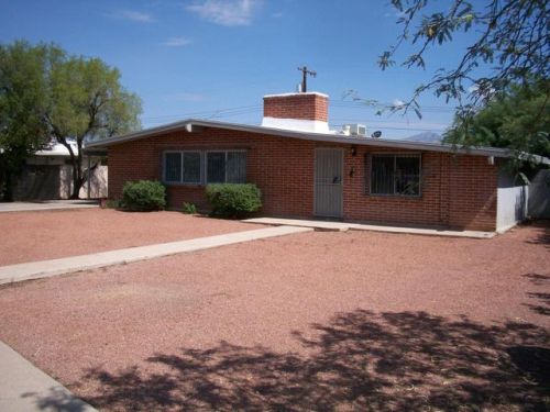 6965 Julia St, Tucson AZ  85710-4820 exterior