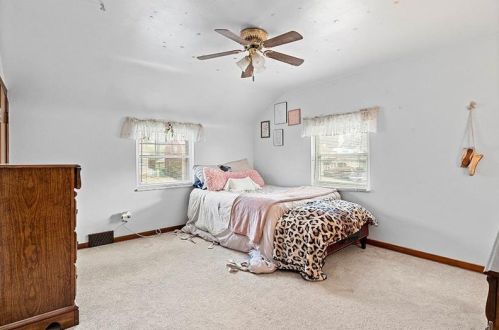 286 Pheasant Dr, Pittsburgh PA 15235-3160 exterior