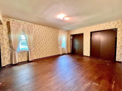 1228 Paloma Dr, Saint Louis MO 63131-1015 exterior