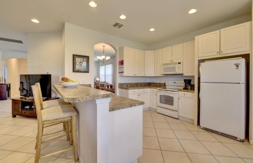 1839 Jamesport Dr, Fort Pierce FL 34953-4599 exterior