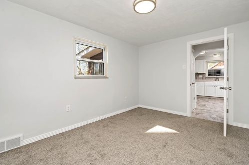 1238 Justine St, Pittsburgh PA  15204-2406 exterior