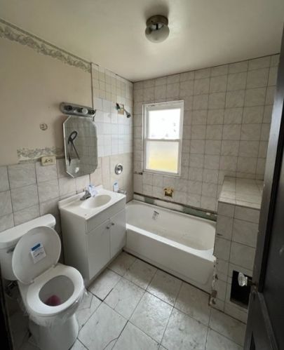 209 15 Ave, Broadview IL 60153-1421 exterior