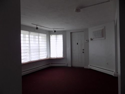 210 Ledge St, Providence RI 02904-1565 exterior