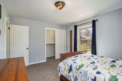 1914 Dorchester Ave, Kalamazoo MI  49001-5217 exterior