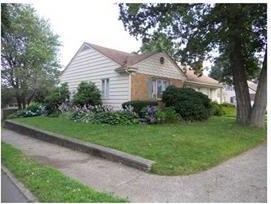 95 Olympia Ave, Providence, RI 02911-2021