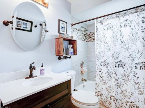 541 16 St, Naples FL 34117-9421 exterior