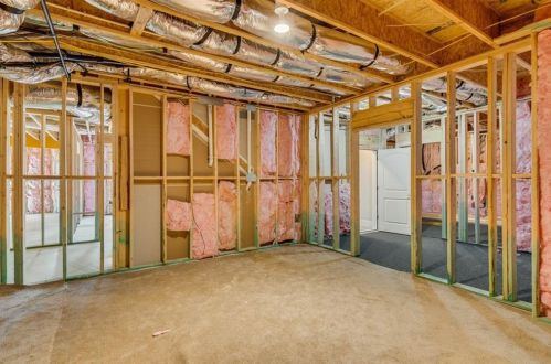 10820 Rogers Cir, Duluth GA 30097-1928 exterior