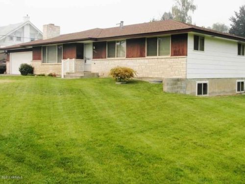 5901 Chestnut Ave, Yakima, WA 98908-3123