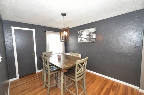 25 Circle Dr, West Springfield MA  01089-1724 exterior