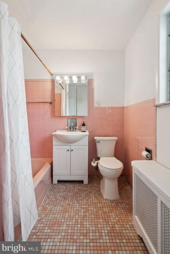 1127 Daly St, Philadelphia PA  19148-3018 exterior