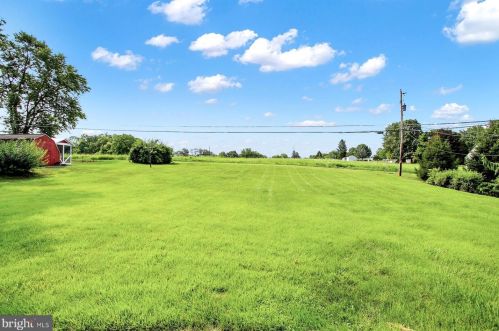 119 Kokomo Ave, Hummelstown PA 17036-1118 exterior