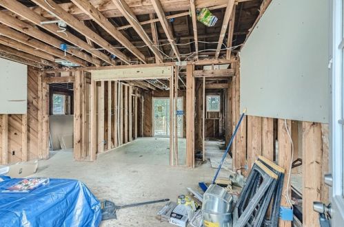 2126 Castlewood St, Atlanta GA  30344-1004 exterior