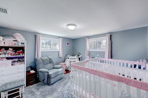 381 Dunlap St, Woonsocket RI 02895-3614 exterior