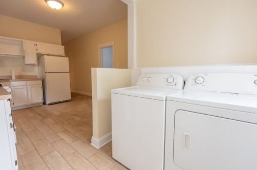 1847 Byron St, Chicago IL  60613-2729 exterior