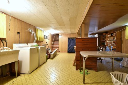 7517 Myrtle Ave, Chicago IL 60631-1835 exterior