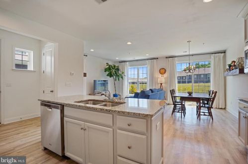 2222 Red Fox Dr, Hummelstown PA 17036 exterior