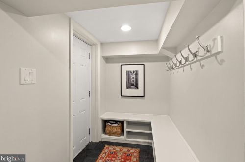 42 Quincy Pl, Washington DC 20001-1107 exterior