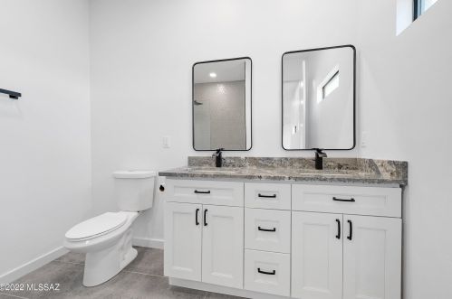 1540 Hl Side Dr, Tucson AZ 85745 exterior