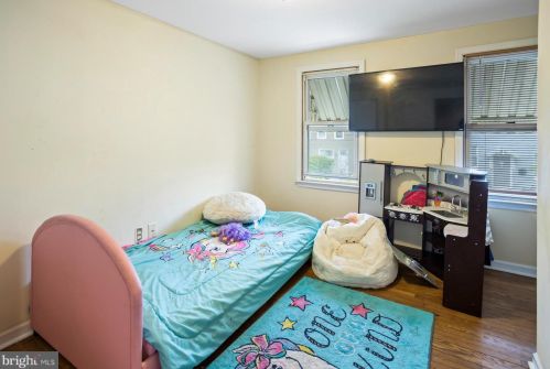 195 Main St, Trenton NJ  08620-2311 exterior