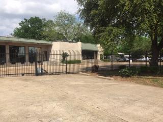 309 Yorktown St, Dallas TX  75208-2048 exterior