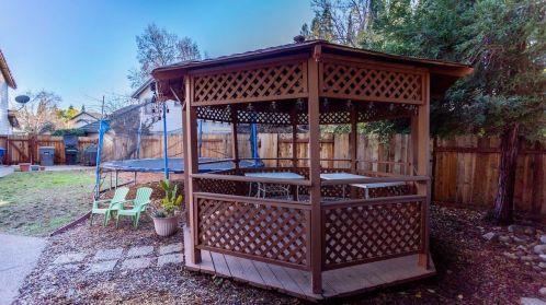 120 Seergreen Way, Folsom CA  95630-5527 exterior