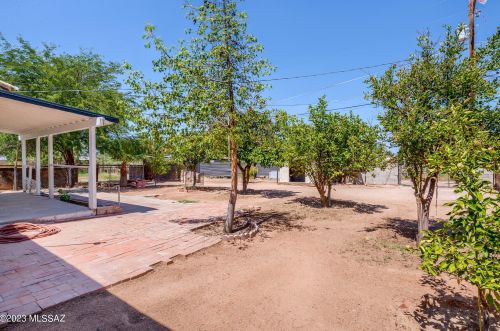 2617 Coconino Vis, Tucson AZ  85713-4002 exterior