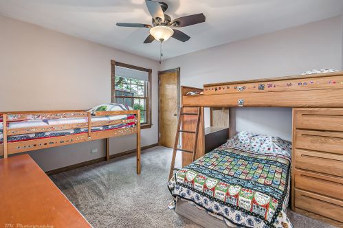 9933 Sawyer Ave, Chicago IL 60805-3437 exterior