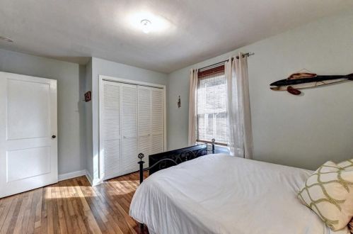 1631 Dresden Dr, Atlanta GA 30319-3633 exterior