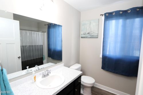 302 Burt, Grand Rapids MI 49548-3261 exterior