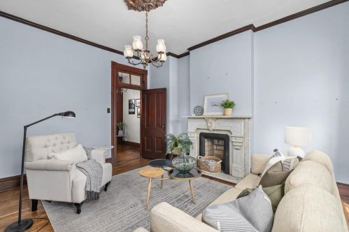 1715 Hickory St, Saint Louis MO 63104-2932 exterior