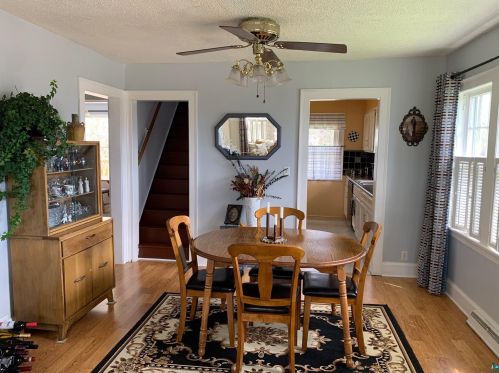 4431 Dodge St, Duluth MN 55804-1514 exterior