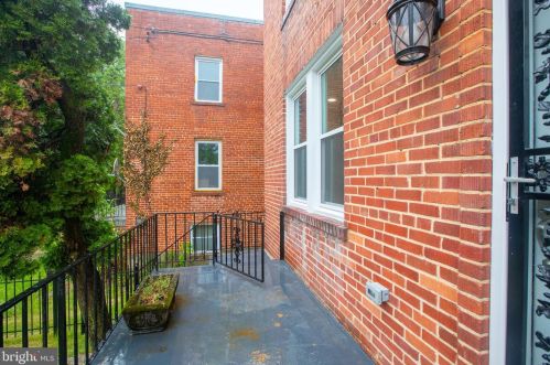 440 Orange St, Washington DC  20032-1622 exterior